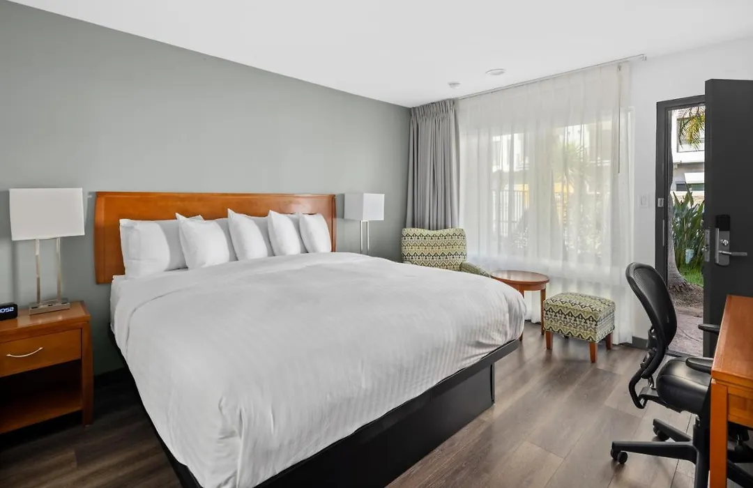 Vagabond Inn Glendale-1