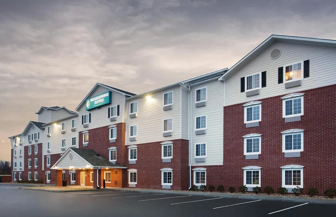 Woodspring Suites Virginia Beach-1