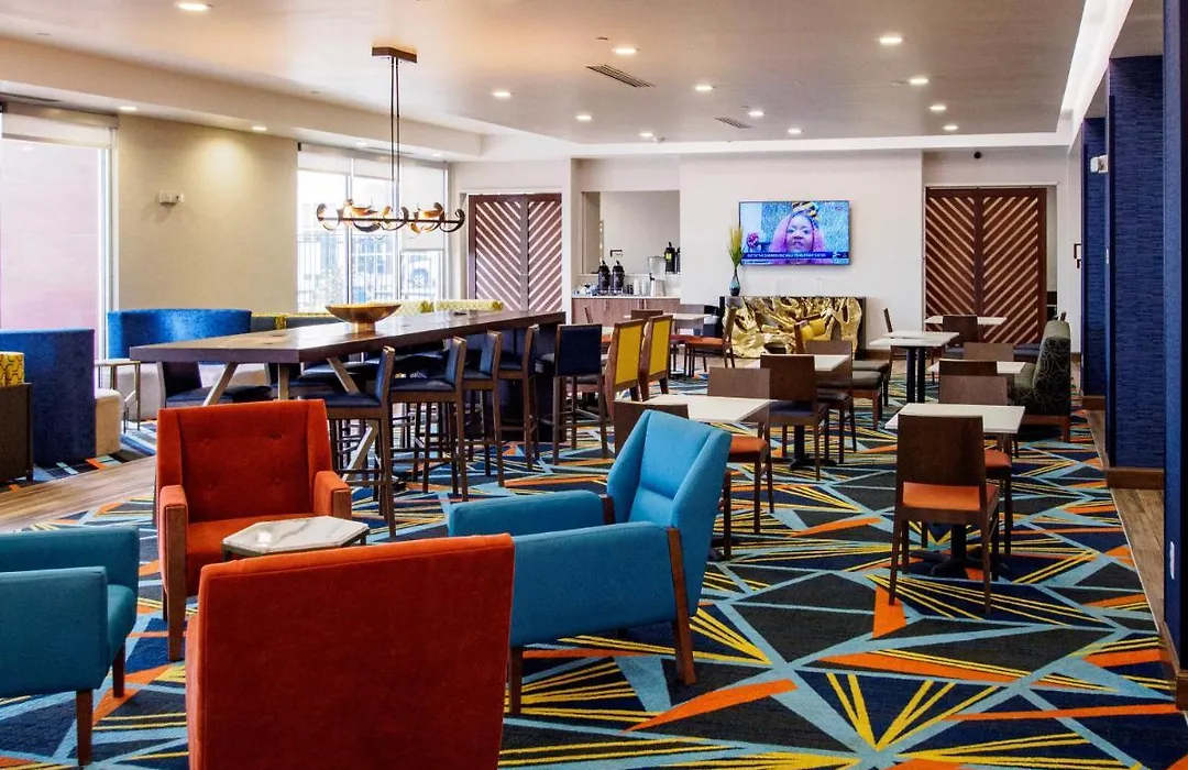 La Quinta By Wyndham Oklahoma City Airport-1