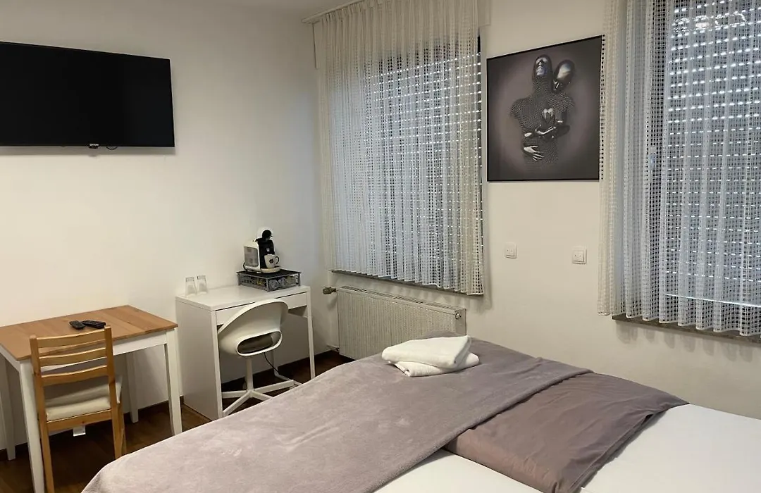 Hotel-Kronenhof-1