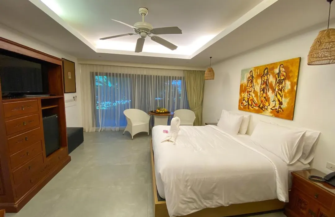 Lokal Phuket "Former K-Hotel" - Sha Extra Plus-1