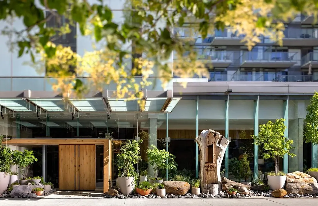 1 Hotel Toronto-1