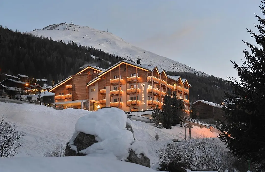 Hotel Bucaneve-1