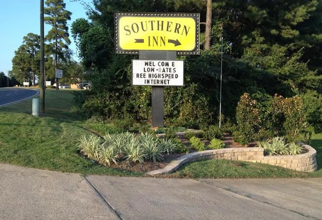 Southern Inn Minden-1