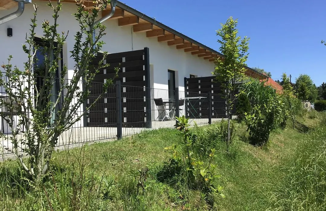 Ehringer Hof-1