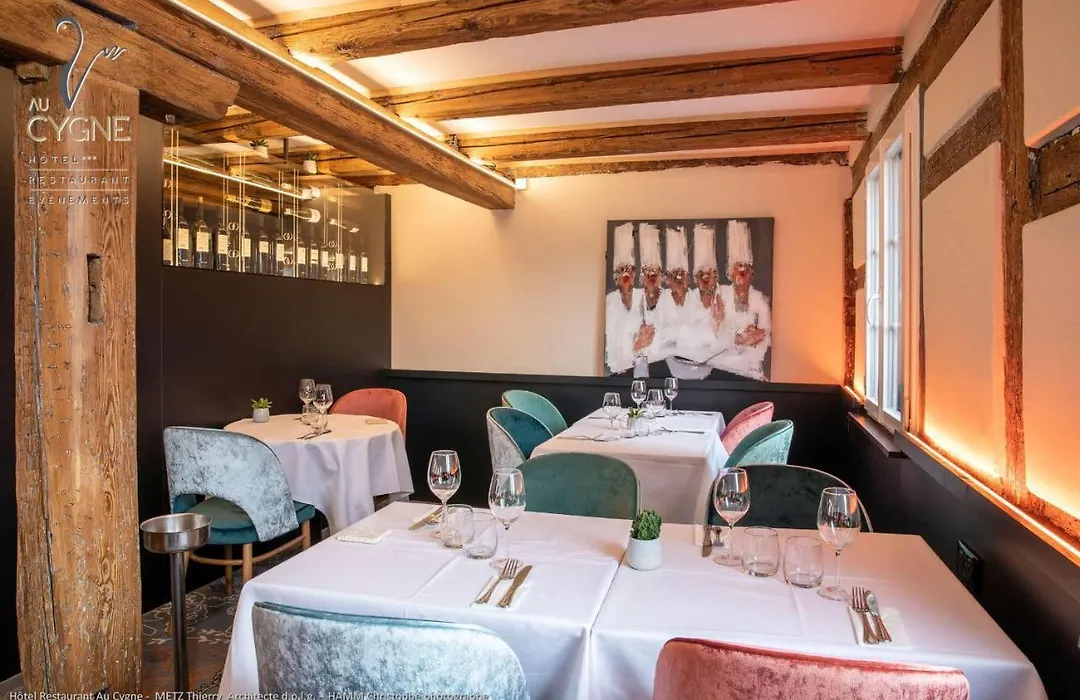 Hôtel Restaurant Au Cygne-1