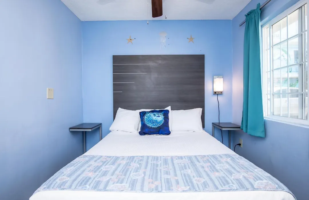 Aqua Breeze Inn-1