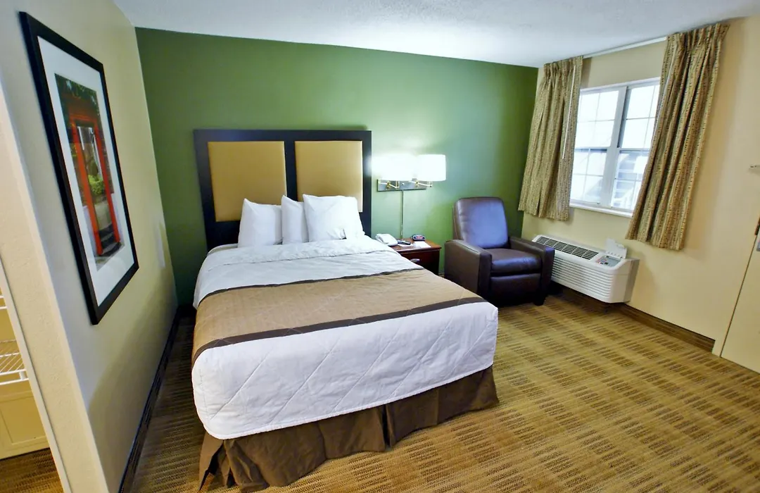 Extended Stay America Select Suites - Durham - University-1