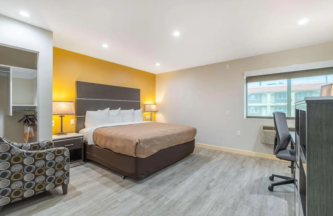 Quality Inn Banning I-10-1