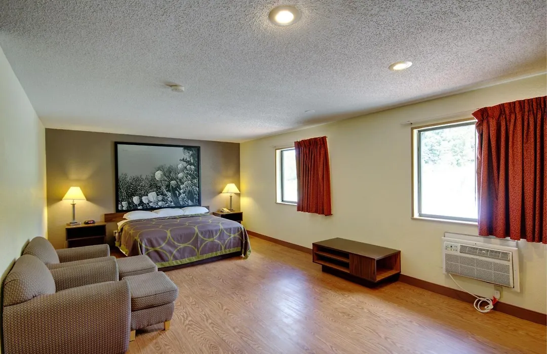 Super 8 By Wyndham Zanesville-1