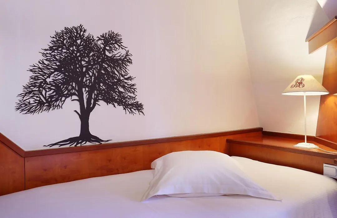 Hotel Suisse-1
