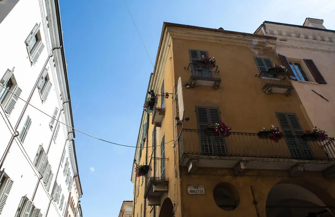 Hotel Broletto - Centro Storico-1