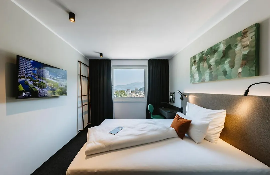 NIGHT INN Hotel Bahnhofcity Feldkirch-1