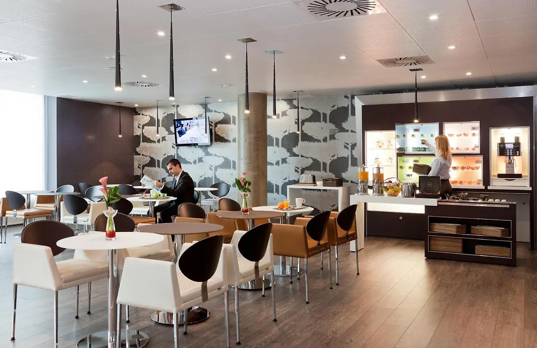 Novotel Suites Malaga Centro-1