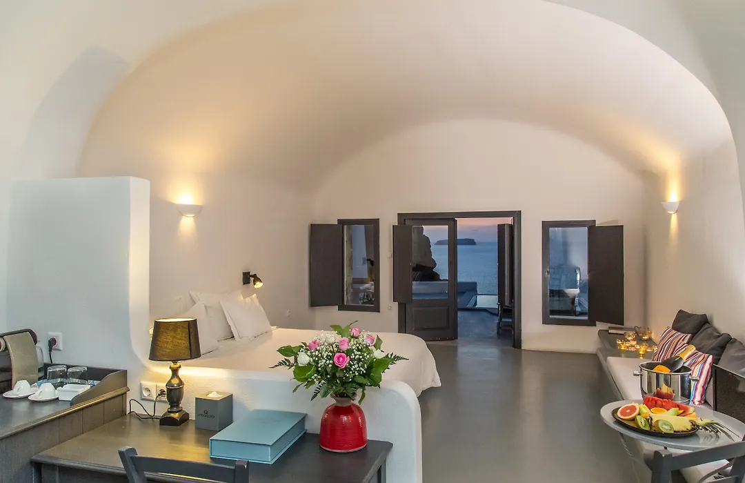 Grand Ambassador Santorini Hotel (Adults Only)-1