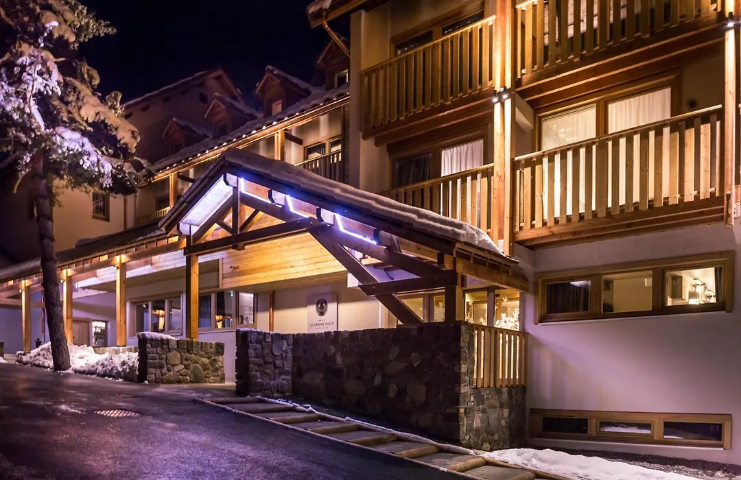 Le Grand Aigle, Friendly Hotel & Spa-1