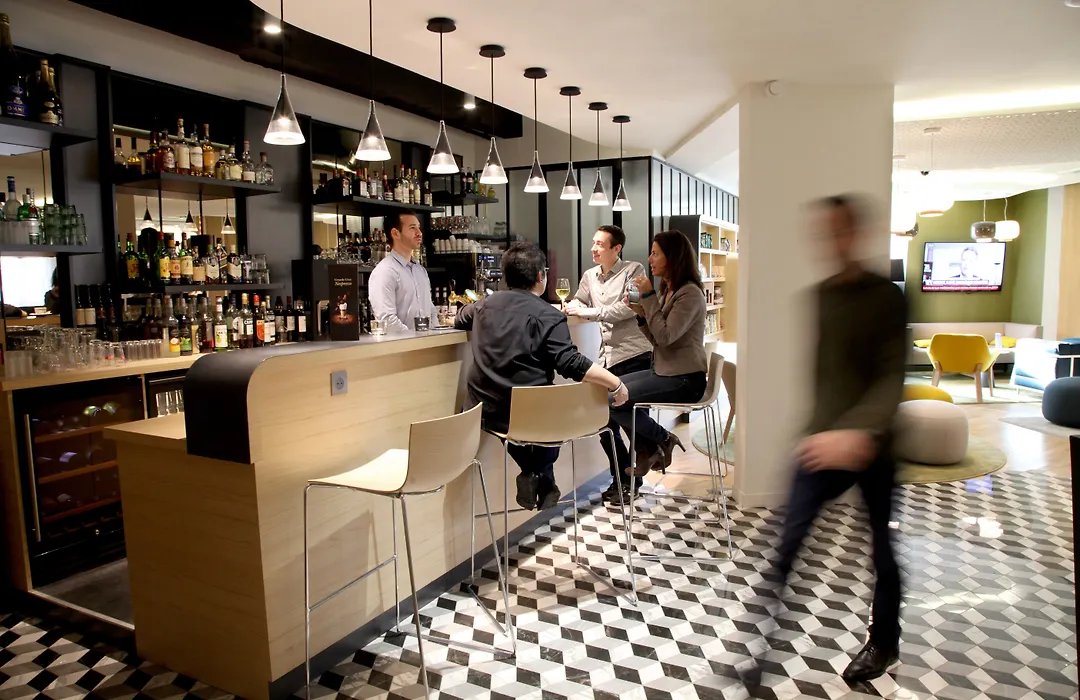 Mercure Nantes Centre Gare-1