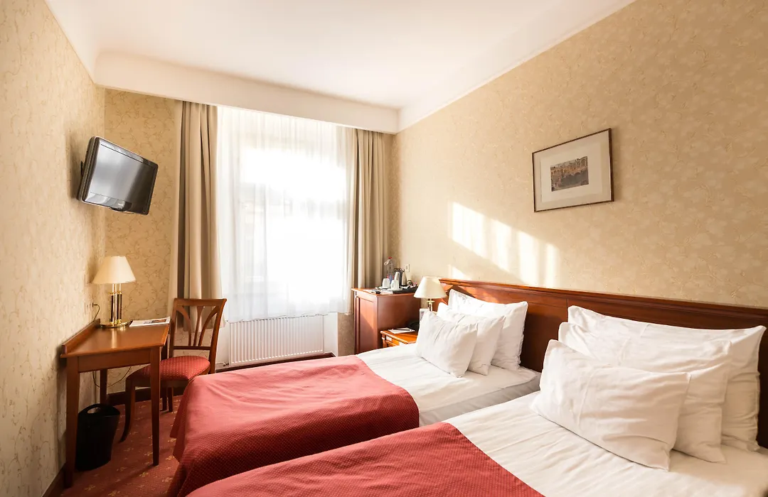 Hotel Rott-1