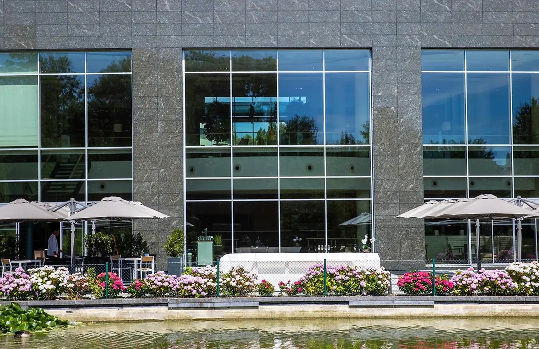 Crowne Plaza Brussels Airport By Ihg-1
