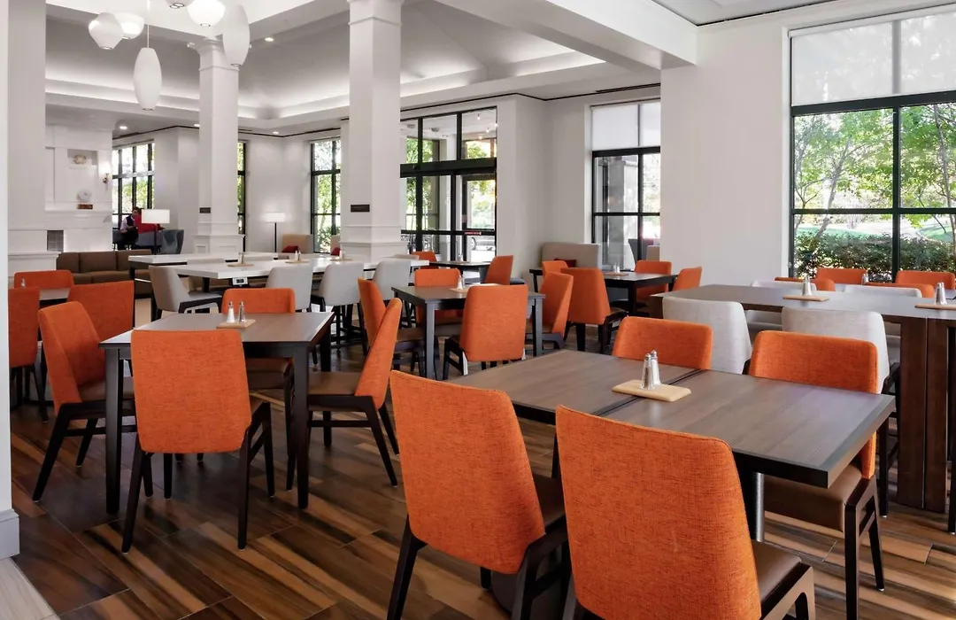 Hilton Garden Inn Atlanta Perimeter Center-1