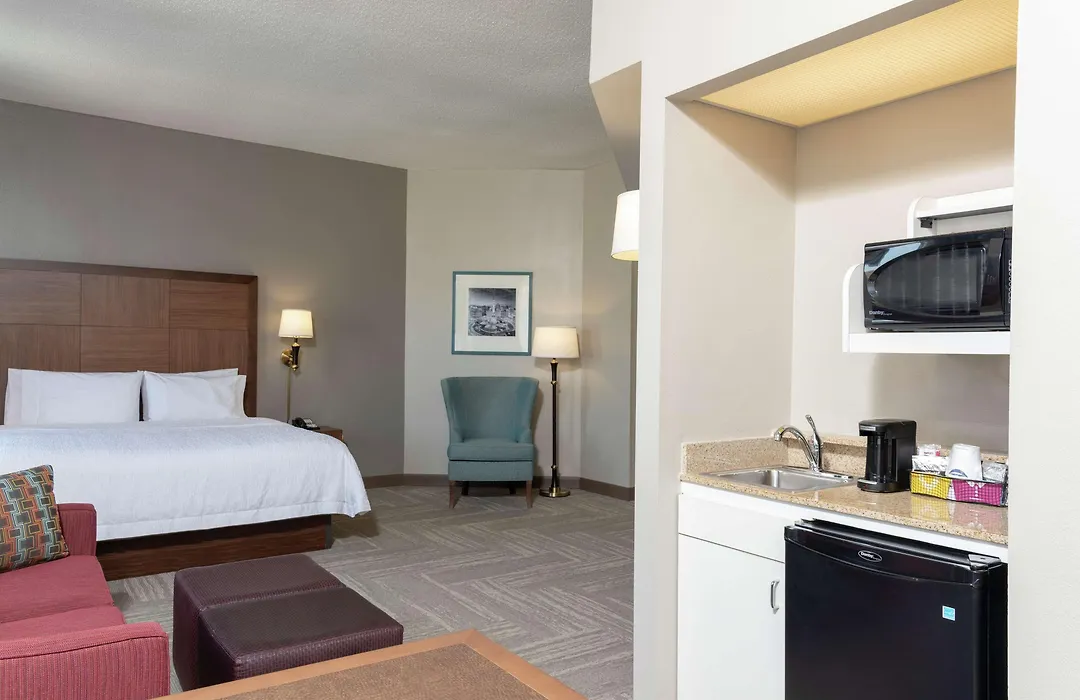 Hampton Inn Indianapolis Downtown Across From Circle Centre-1
