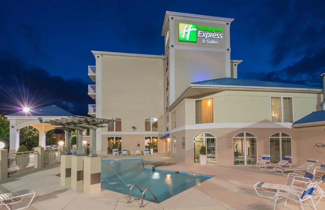 Holiday Inn Express & Suites Asheville Sw - Outlet Ctr Area By Ihg-1