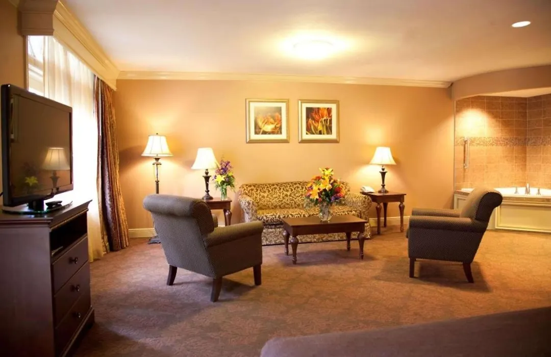 Best Western Plus French Quarter Courtyard Hotel-1
