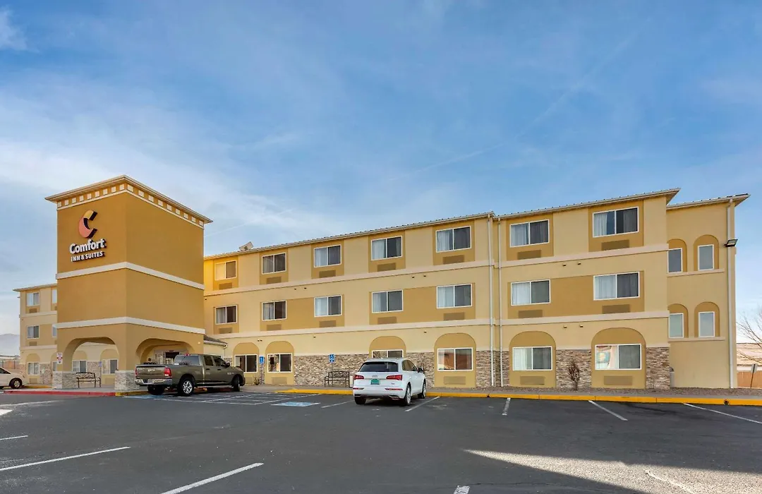 Comfort Inn & Suites Alameda At Albuquerque Balloon Fiesta Park-1