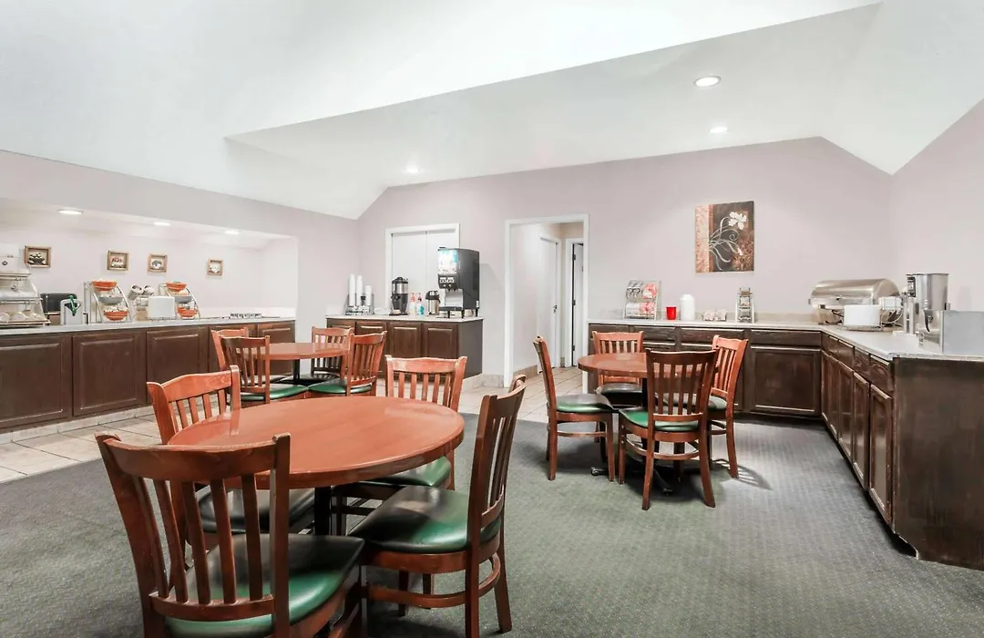 Hawthorn Extended Stay By Wyndham Columbus-1
