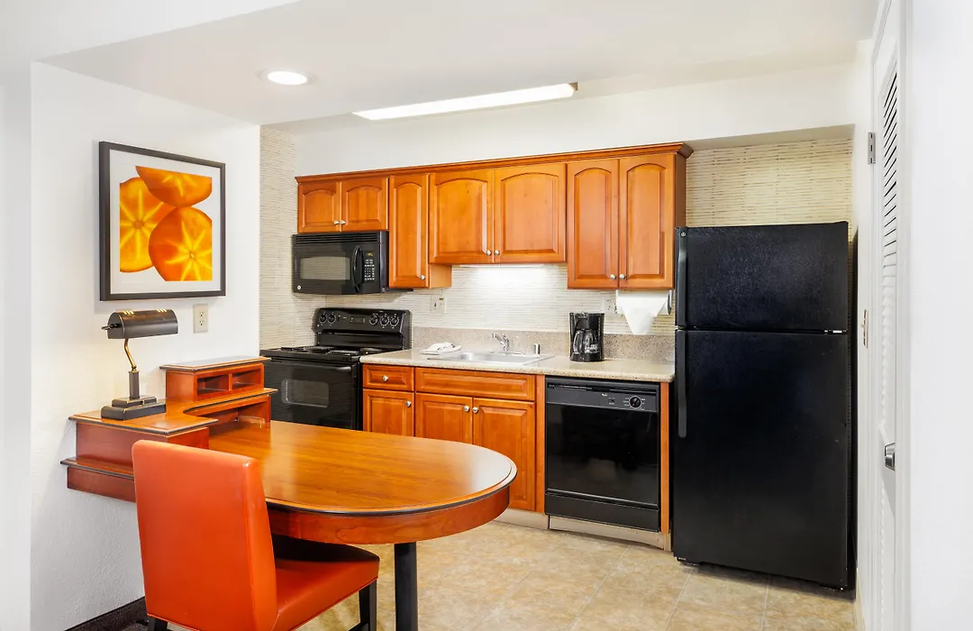Clementine Hotel & Suites Anaheim-1
