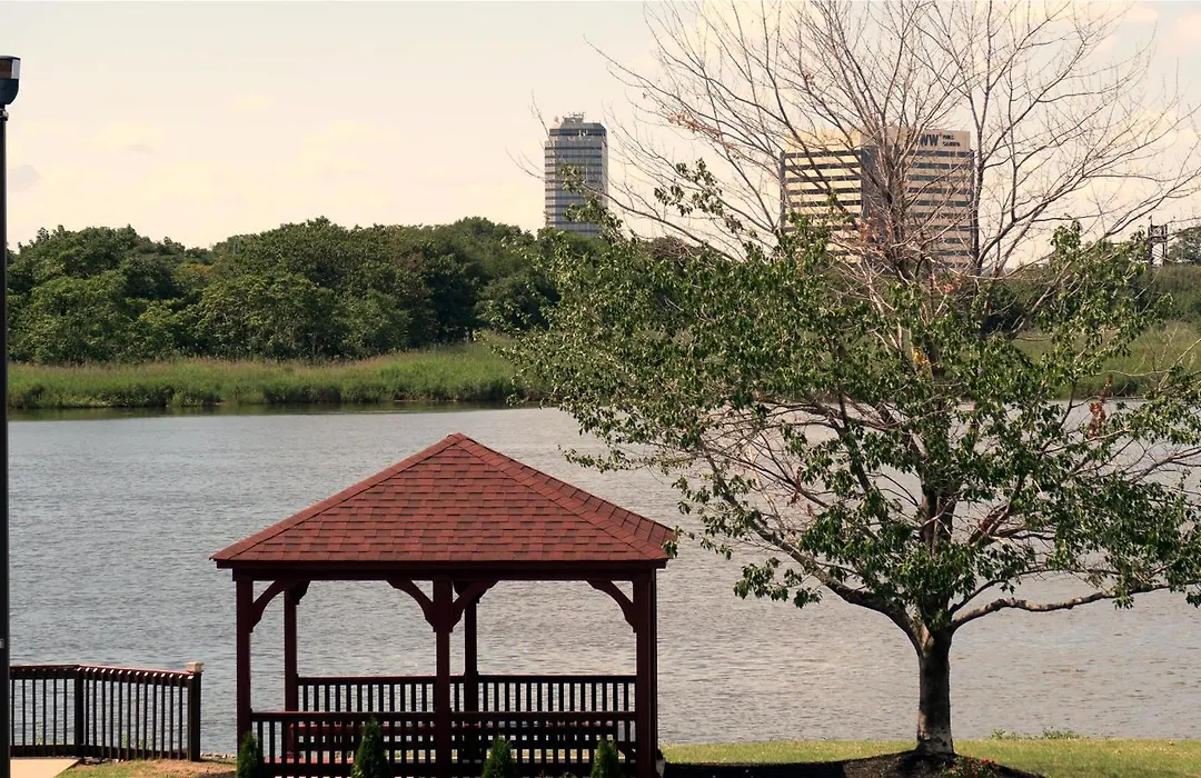 Red Roof Inn Plus+ Secaucus - Meadowlands-1