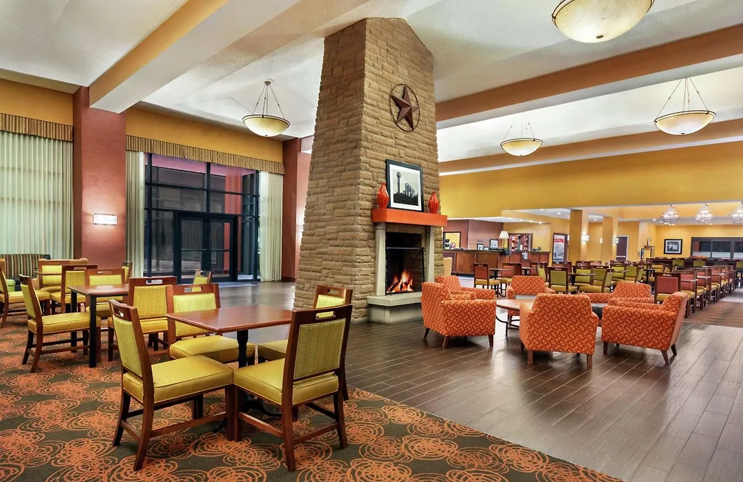 Hampton Inn & Suites Dallas-Mesquite-1
