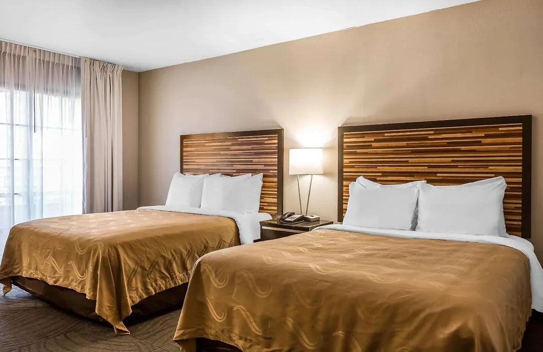 Quality Inn Fallbrook I-15-1