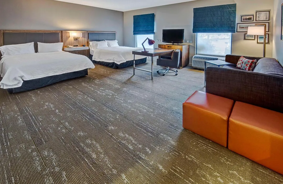 Hampton Inn & Suites Fort Myers Estero-1