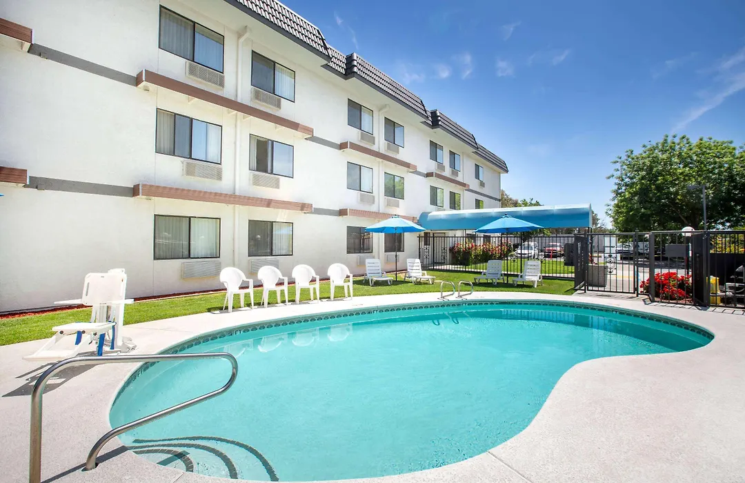 Days Inn By Wyndham Woodland-1
