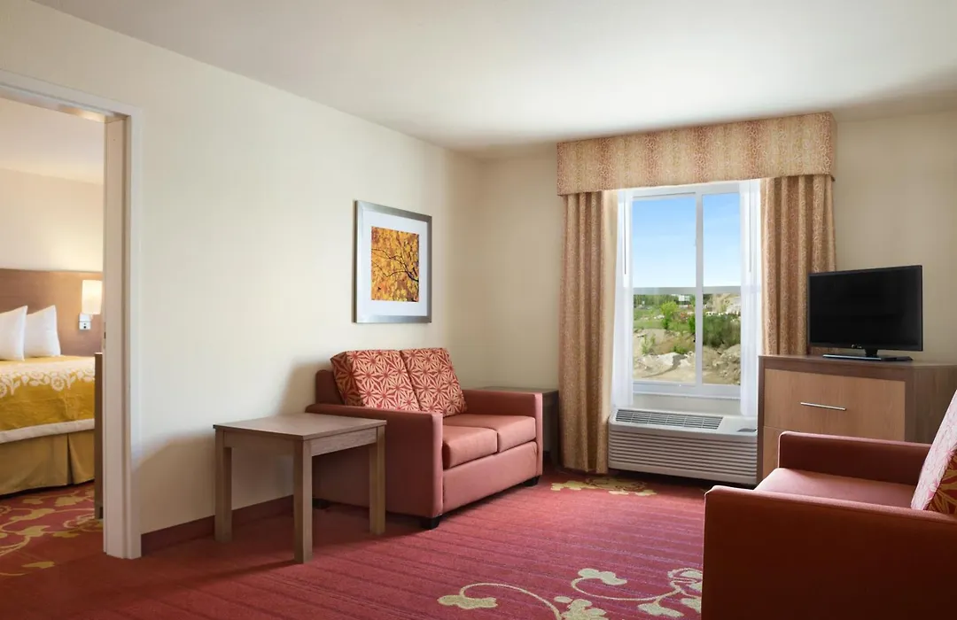 Days Inn & Suites By Wyndham Belmont-1