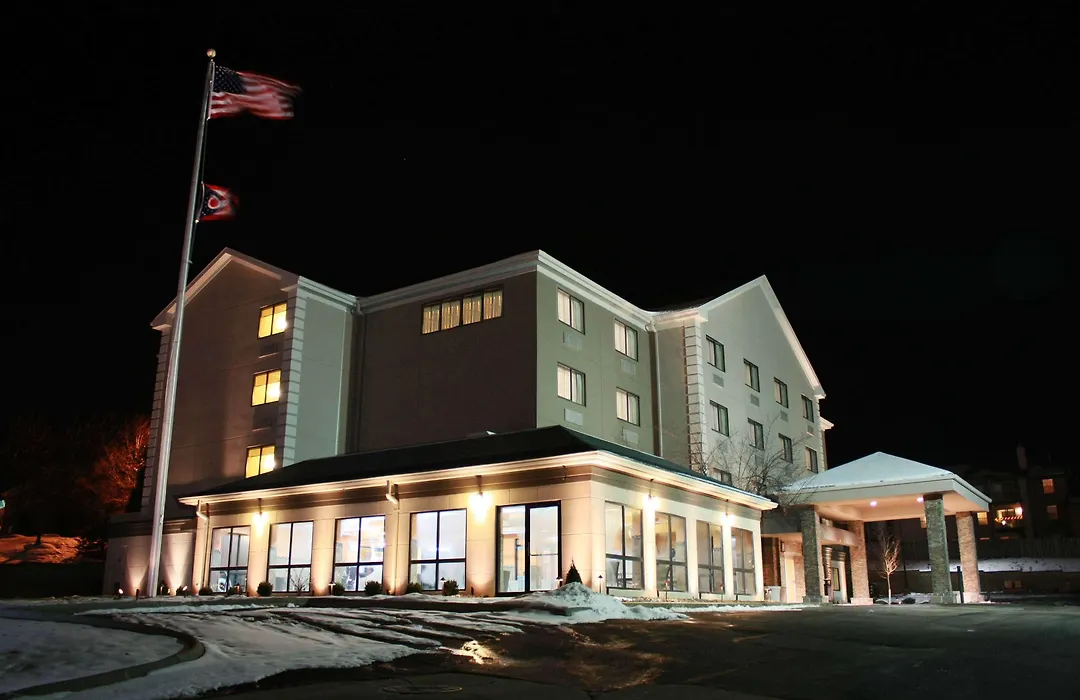 Comfort Inn & Suites Copley Akron-1