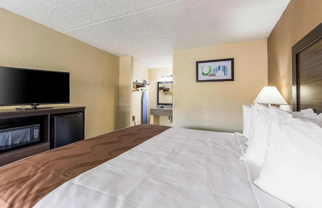 Quality Inn Forest City-1