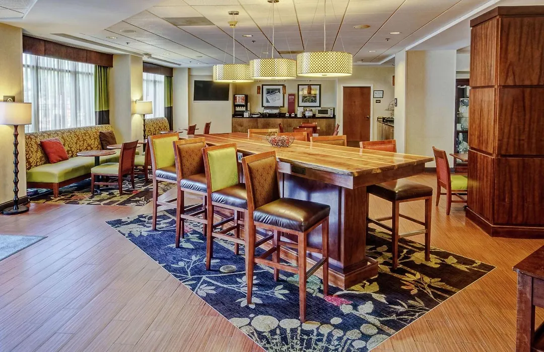 Hampton Inn Elizabeth City-1