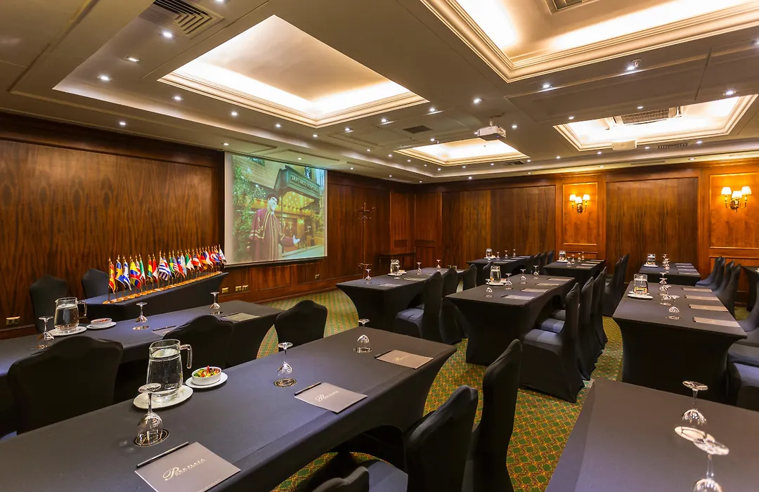 Park Plaza Santiago-1