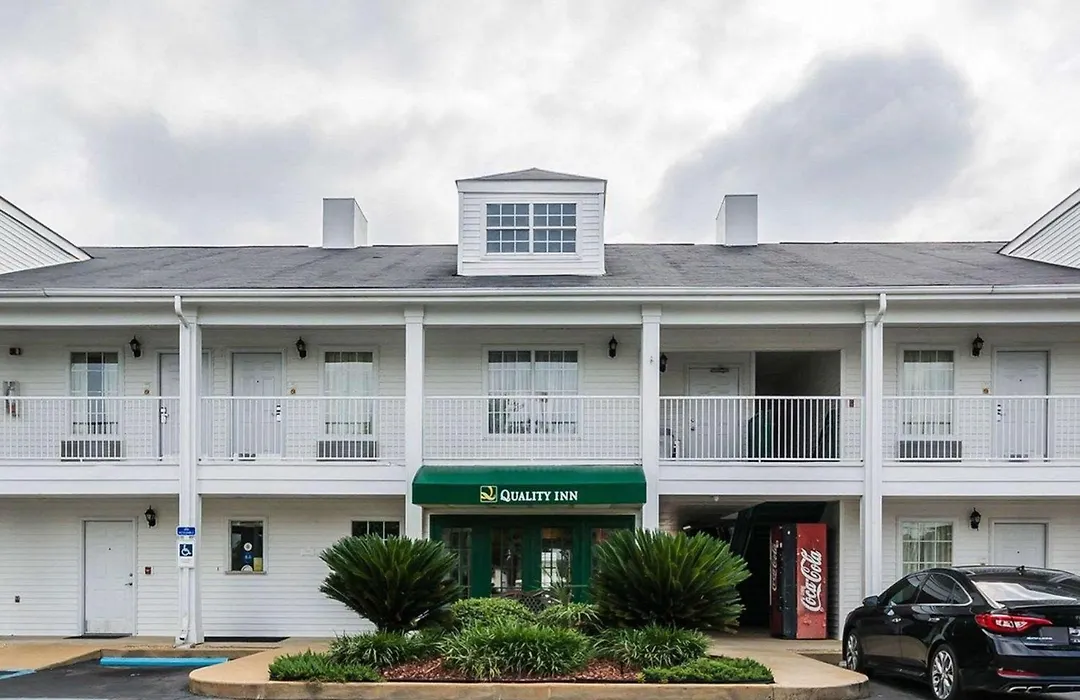 Quality Inn-1