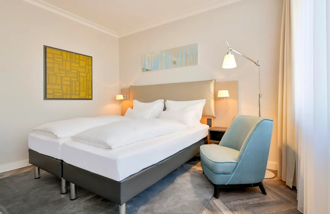 Mercure Hotel Koeln Belfortstrasse-1