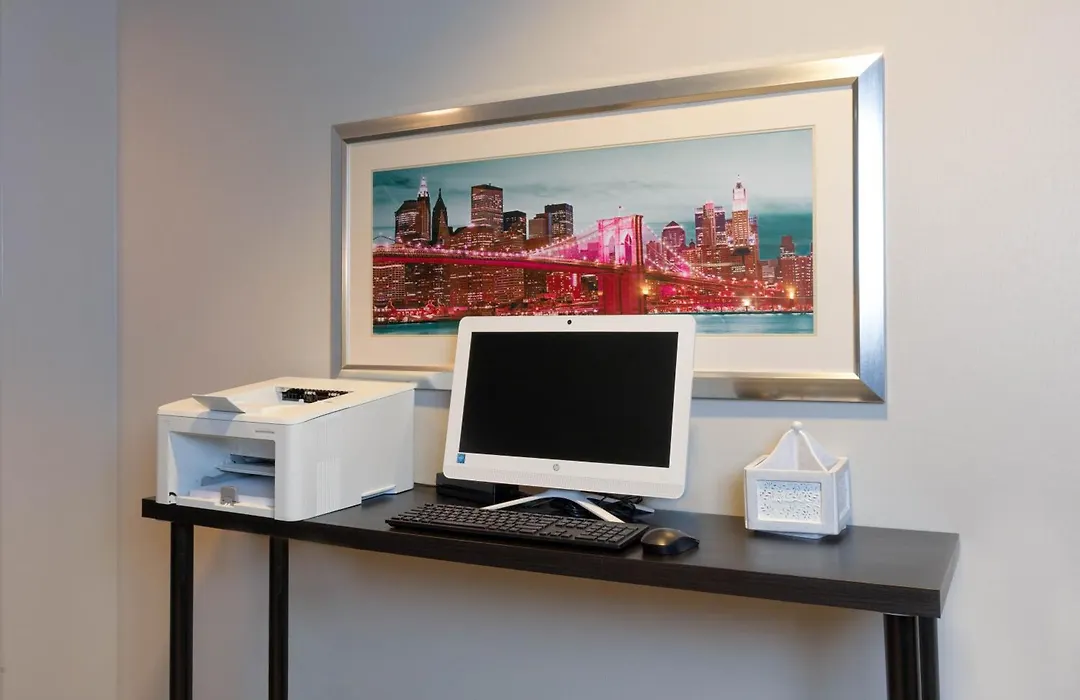 La Quinta By Wyndham Secaucus Meadowlands-1