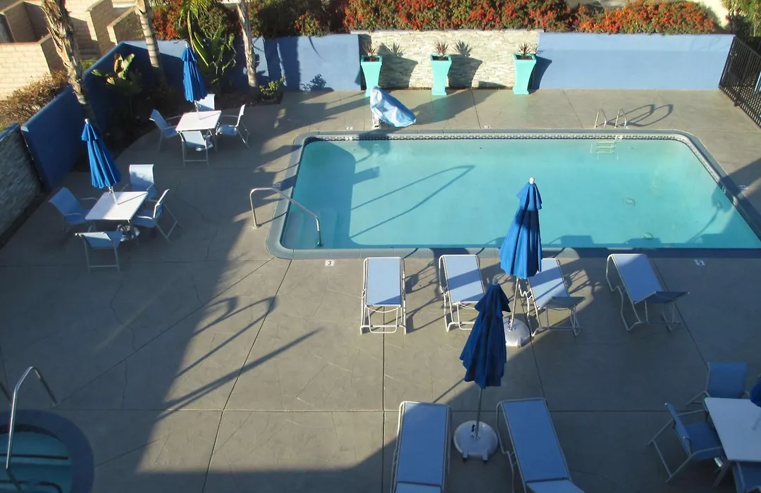 Best Western Plus Diamond Valley Inn-1
