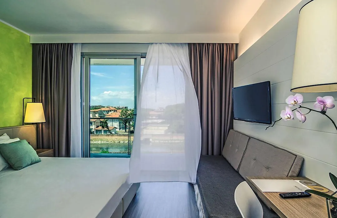 Mercure Viareggio-1