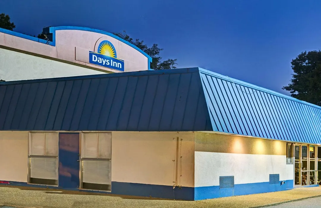 Days Inn By Wyndham Elizabeth City-1