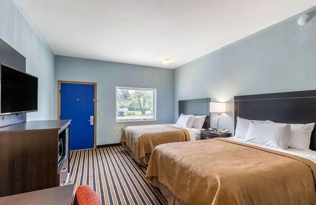 Rodeway Inn Ludington-1