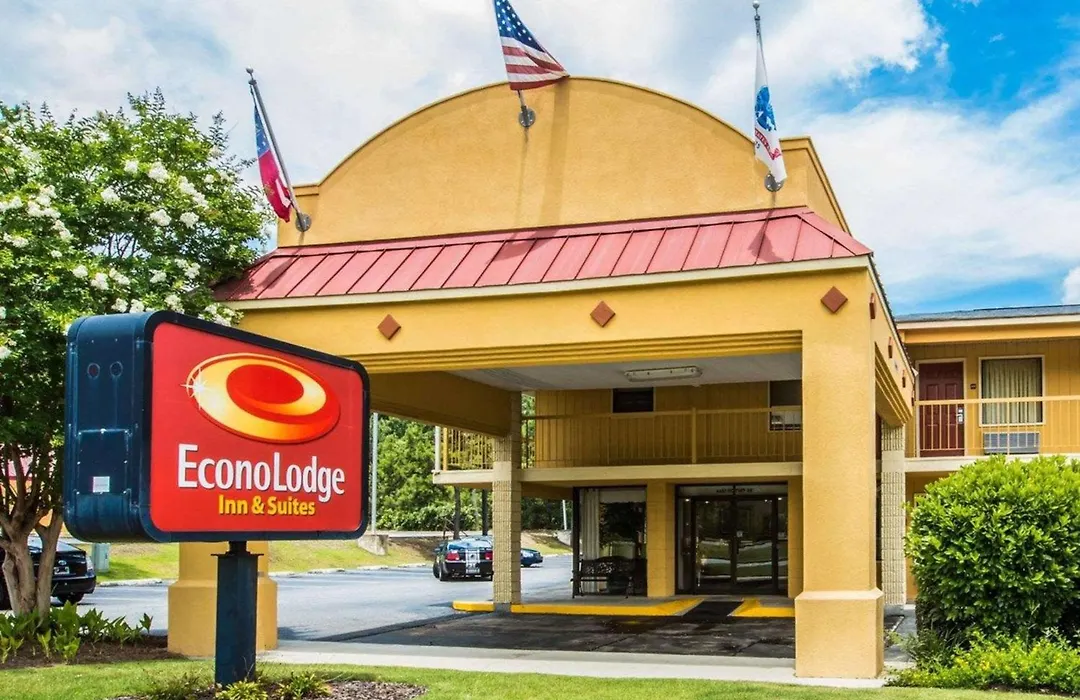 Econo Lodge Inn & Suites Columbus Near Fort Benning-1