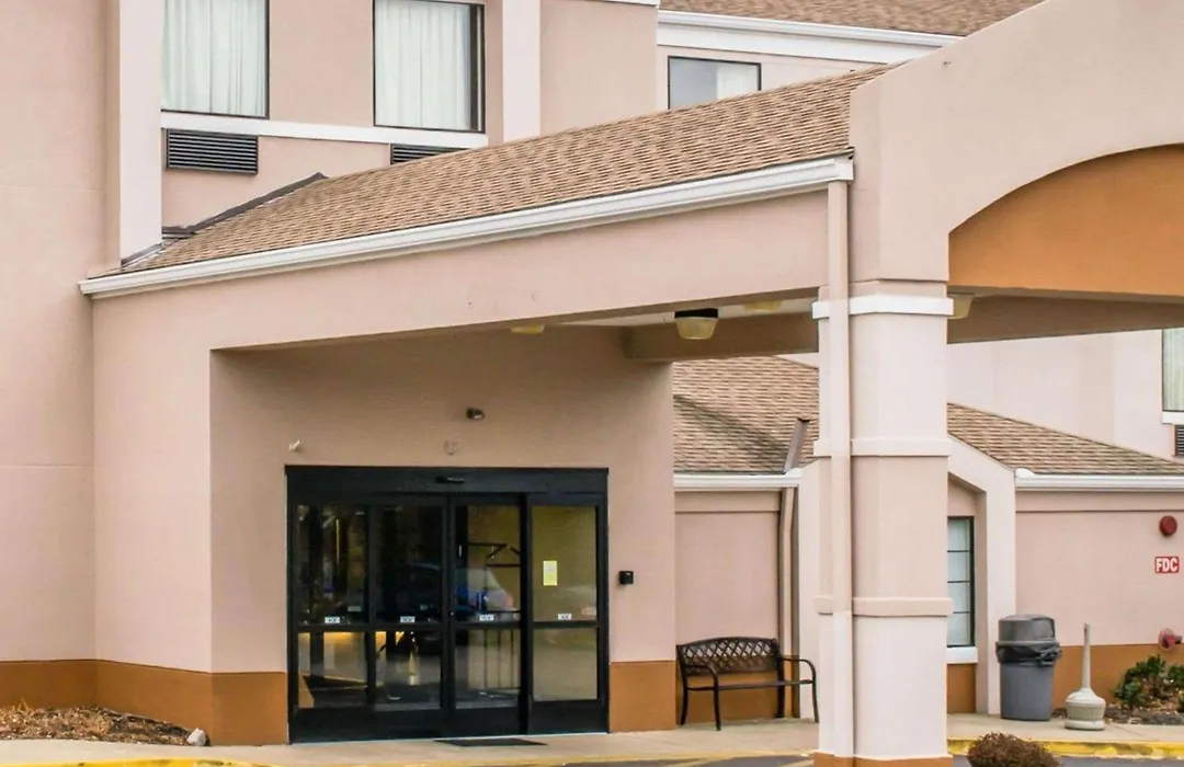 Blankenbaker Inn By Ihg-1