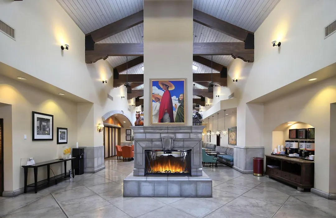 Hampton Inn & Suites Tucson Mall-1